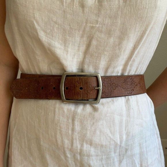 Buckle Womens Brown Leather Floral Hippie Boho Belt Sz L - Picture 2 of 8